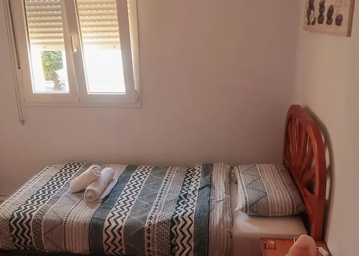 Проживание в семье Climatizadas Isla Chica *